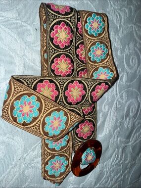 Hadley Pollet Vintage 90s Reversible Woven Boho Belt •